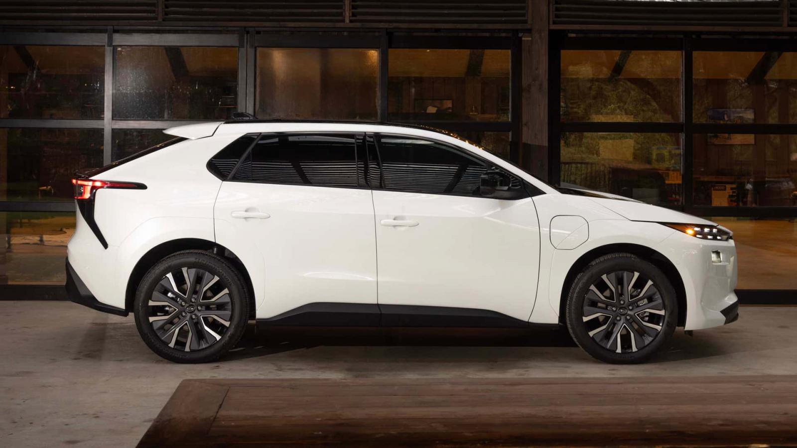 Πρεμιέρα για το ανανεωμένο Subaru Solterra